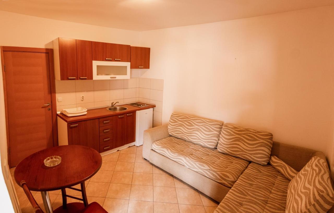 Apartments And Rooms Marija Μπούντβα Εξωτερικό φωτογραφία