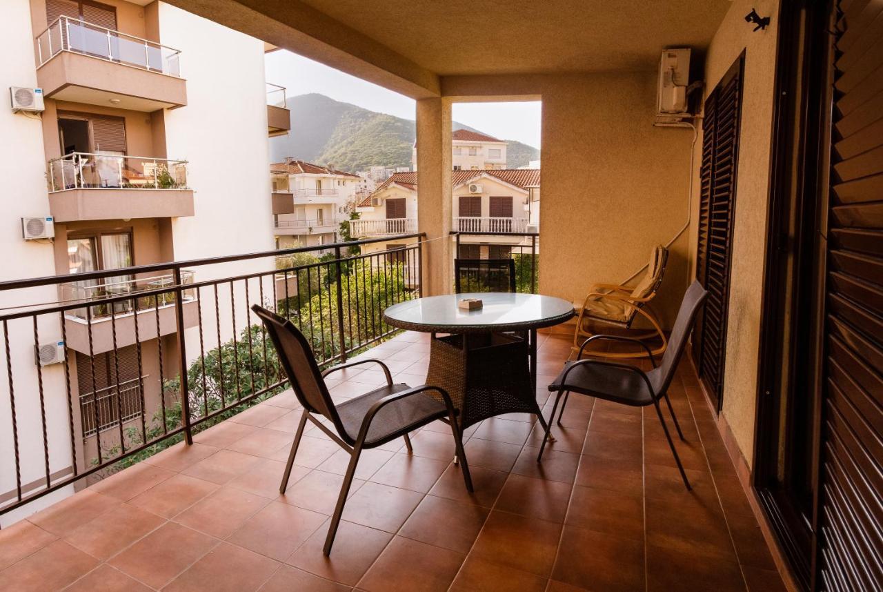 Apartments And Rooms Marija Μπούντβα Εξωτερικό φωτογραφία